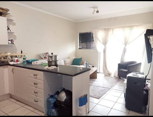 2 BEDROOM APARTMENT FOR SALE IN HALFWAY GARDENS